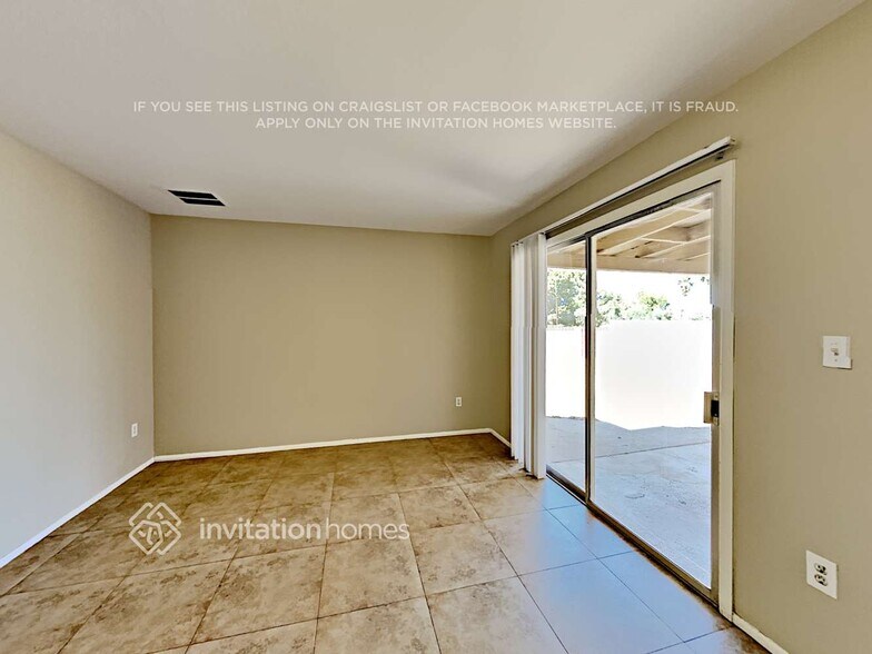 Building Photo - 3462 E Shaw Butte Dr
