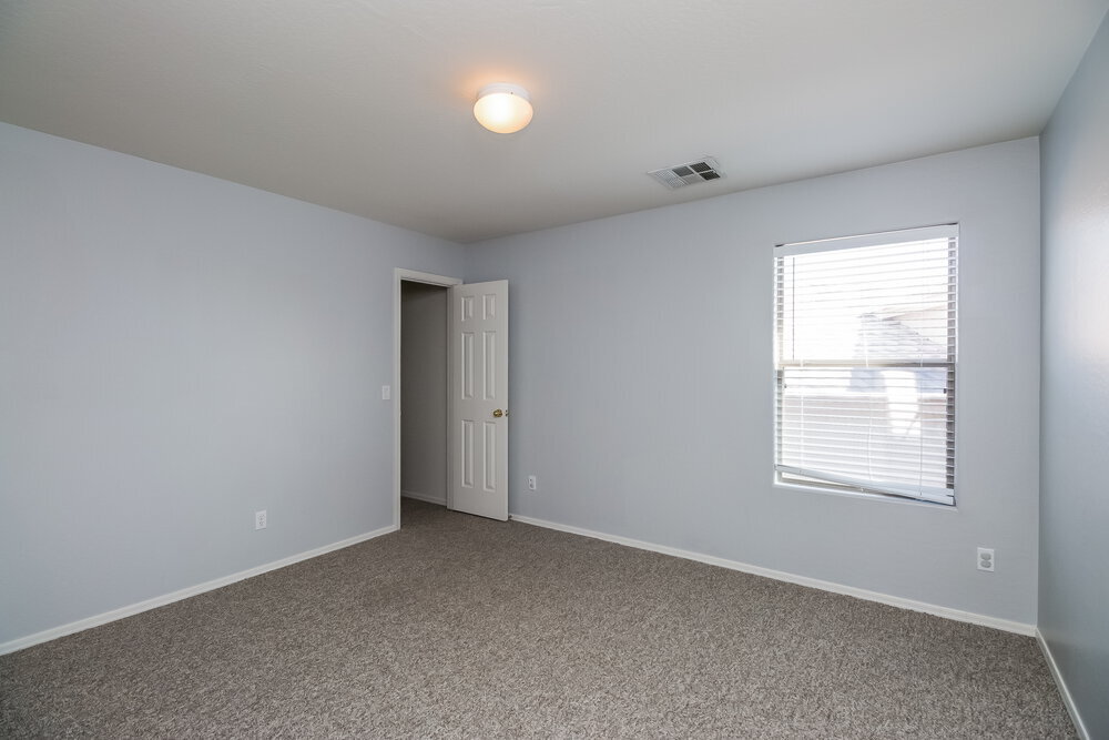 Building Photo - 16809 W Central St