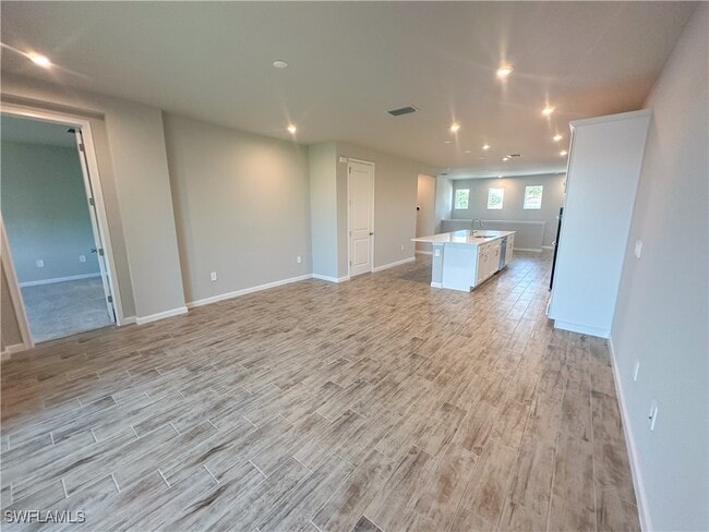 Building Photo - 4551 Arboretum Cir