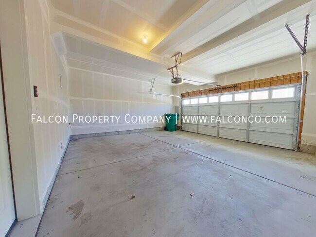 Building Photo - 7555 Red Creek View