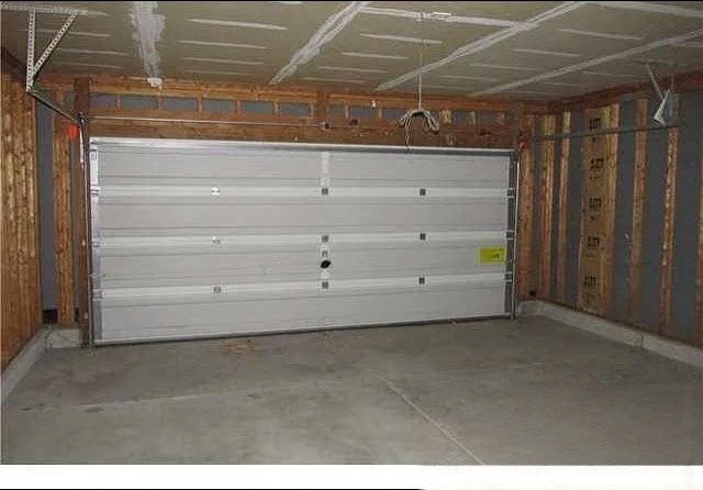 Building Photo - 1328 Harland St