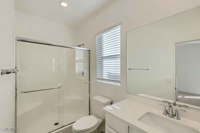 Building Photo - 1820 Pendleton Ridge St