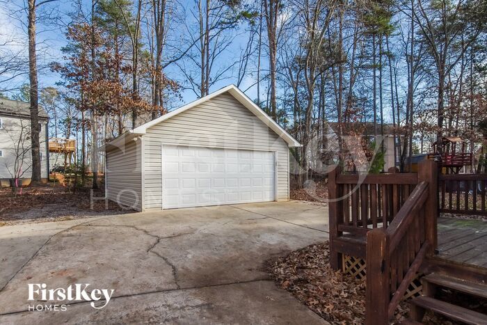 Building Photo - 7835 Katherine Dr