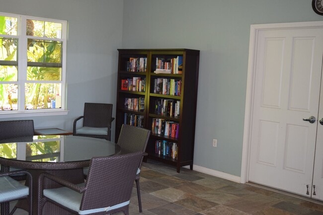 Building Photo - Wailea Fairway Villas 2 bedroom 2 bath ups...