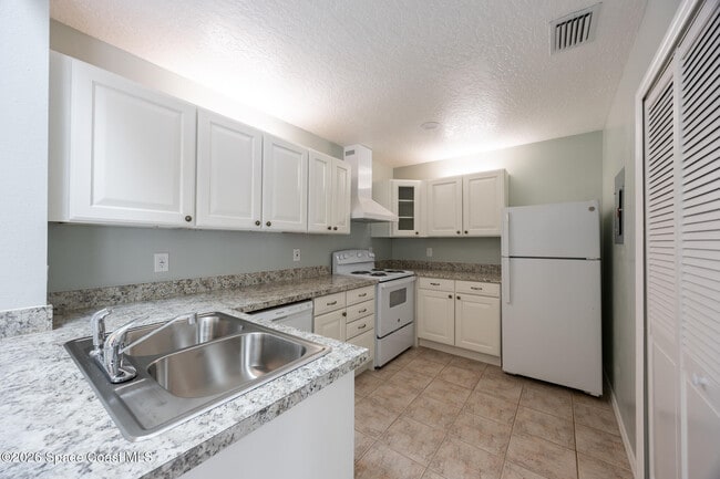 Building Photo - 1948 Quail Ridge Ct