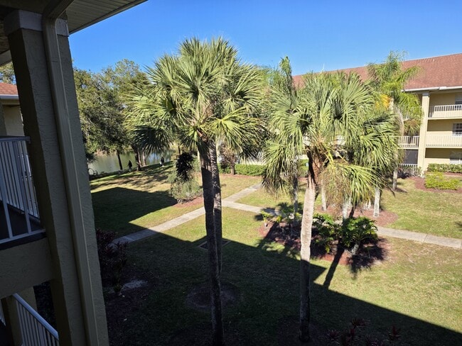 Building Photo - 2690 Coral Landings Blvd