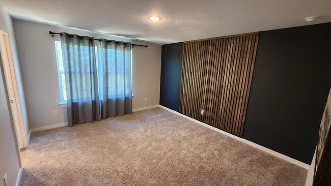 Building Photo - University Village -4bd, 2bth/Hausman Rd