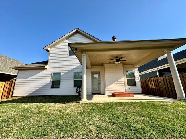 Building Photo - 275 Hedgefield Dr