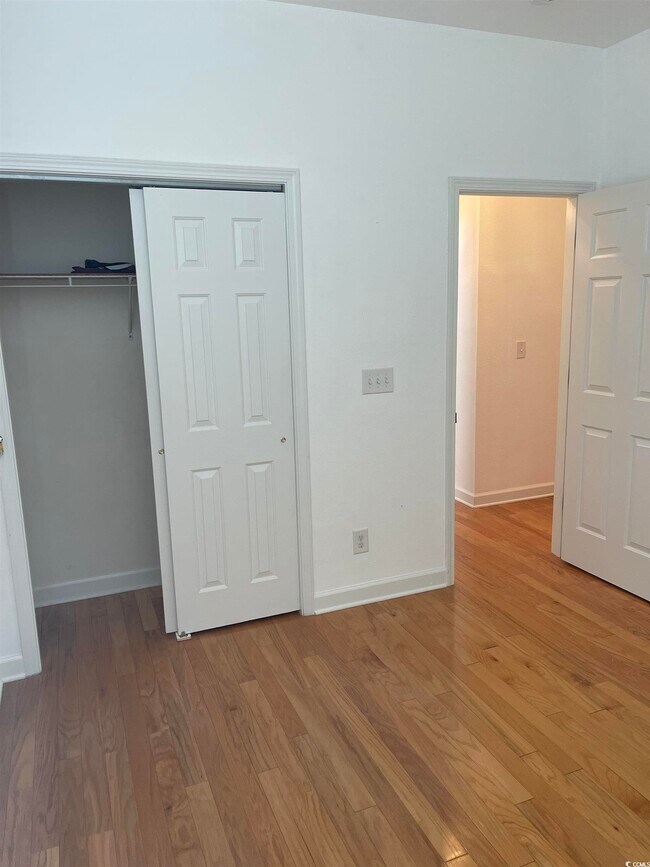 Building Photo - 2504 Sugar Creek Ct