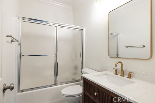 Building Photo - 12 Rabano