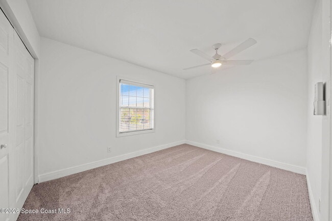 Building Photo - 913 S Colonial Ct