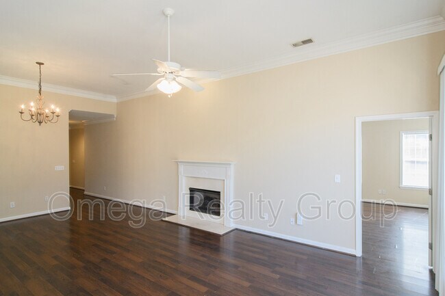 Building Photo - 503 Enclave Cir