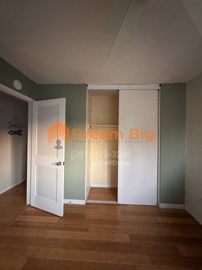 Building Photo - 12025 Weeping Willow Ln