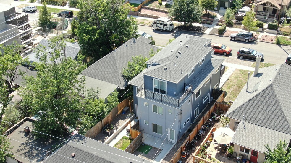 Building Photo - 1336 Osceola St