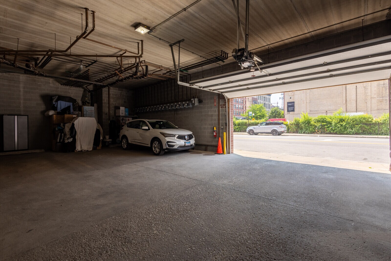 Garage entry - 948 Madison W St