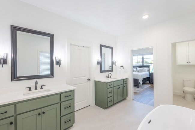 Building Photo - 4324 Cedar Creek Rd