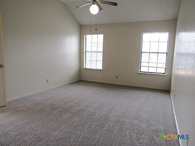 Building Photo - 401 E Hogan Dr