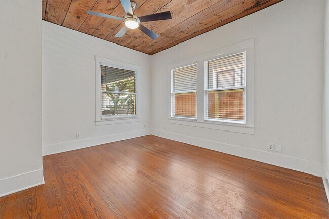 Building Photo - 1509 Ashland St