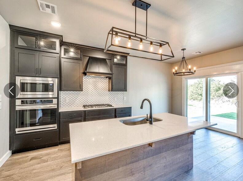 Building Photo - 2017 Marsala Dr