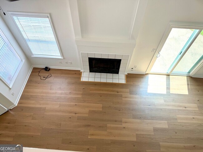 Building Photo - 2802 Pine Valley Way NW