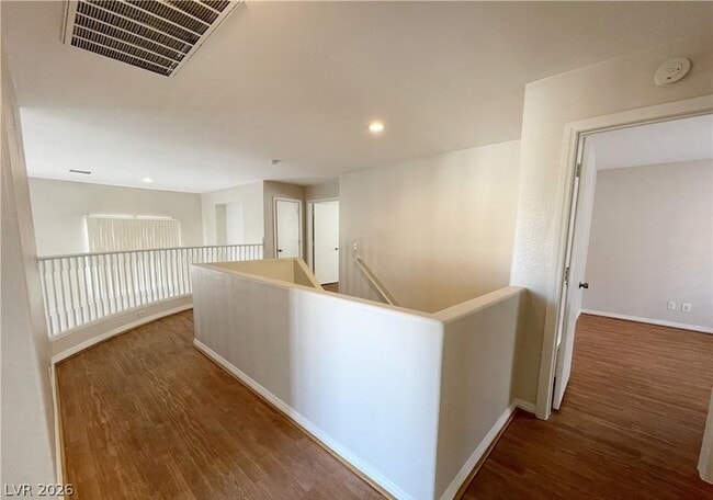 Building Photo - 913 Dancing Rain Ct