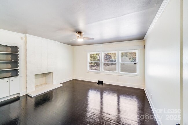 Building Photo - 5311 Princess St