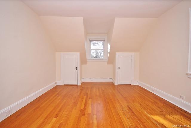 Building Photo - 16 Upland Ln