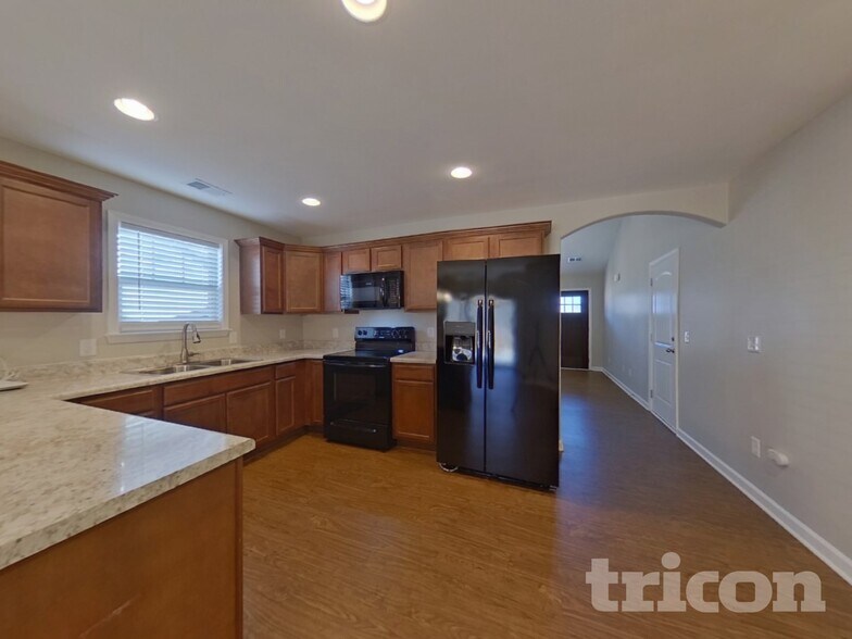 Building Photo - 29 Mendham Ln