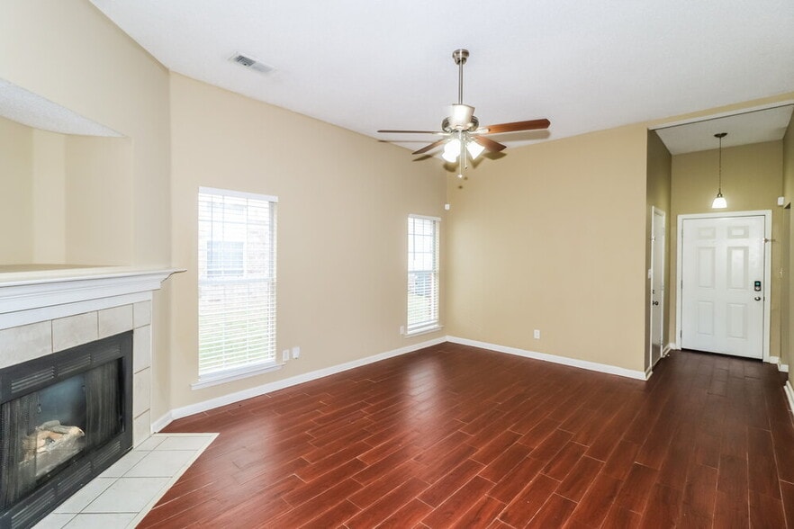 Building Photo - 2753 Virginia Woods Pl