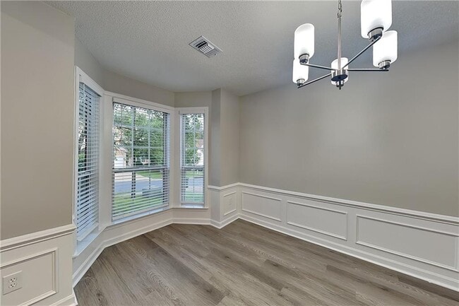 Building Photo - 3206 Claybrooke Dr NE