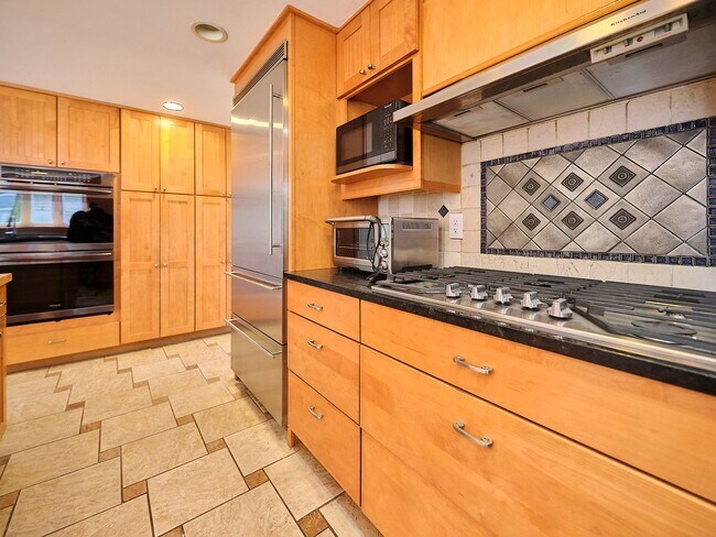 Building Photo - 9124 Copenhaver Dr