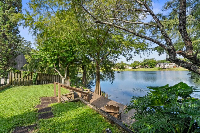 Building Photo - 3220 Tall Timber Dr