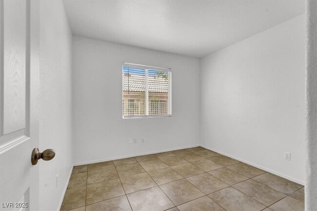 Building Photo - 9360 Leaping Lilly Ave