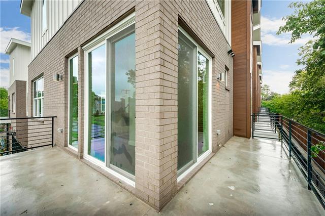 Building Photo - 4620 Munger Ave