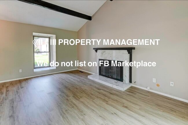 Building Photo - 573 NW Valleybrook Rd