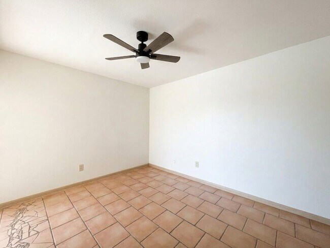 Building Photo - 9518 Langdon Ln