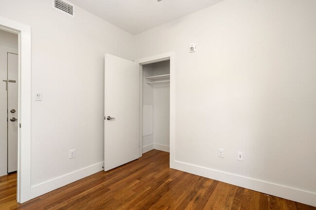 Building Photo - 205 Witherspoon St