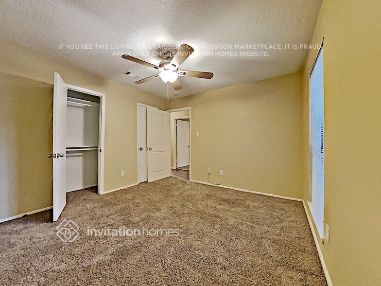 Building Photo - 6530 Bridgegate Dr