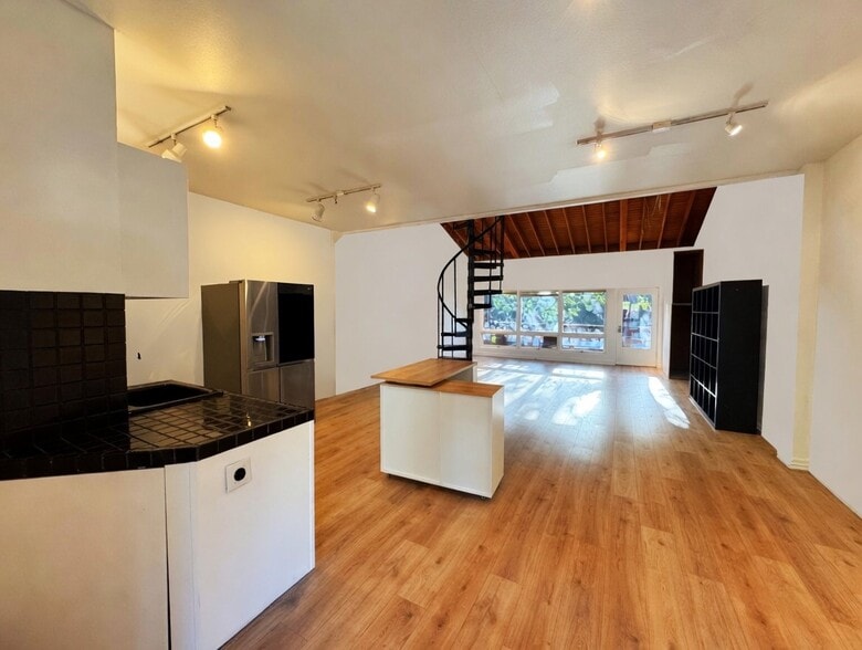 Building Photo - 3337 Laguna Canyon Rd