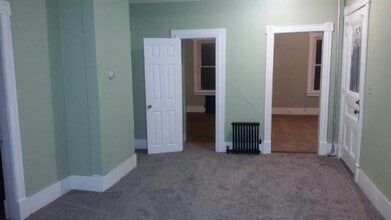 Building Photo - 68 South St