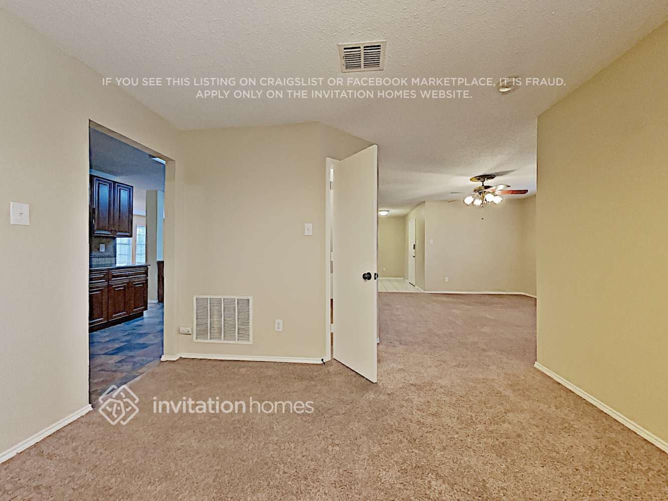 Building Photo - 1537 Englewood Dr