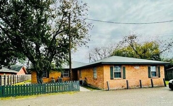 Building Photo - 9 S McColl Rd