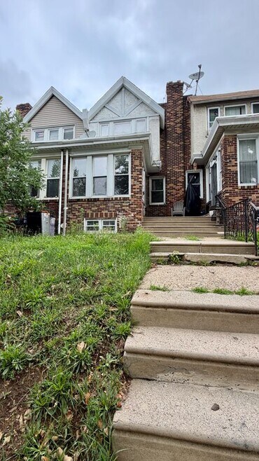 Building Photo - 745 Smylie Rd