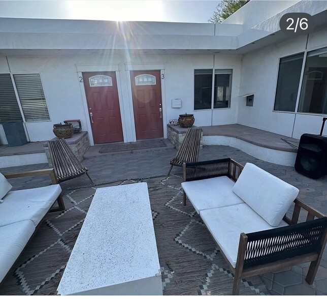 Building Photo - 505 W Sepulveda Rd