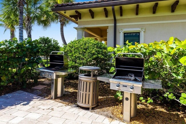 Building Photo - 4313 Beauty Leaf Cir