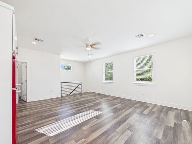 Building Photo - Modern East Austin Living | Stylish Studio,  Home Minutes from Downtown & Austin-Bergstrom Airport