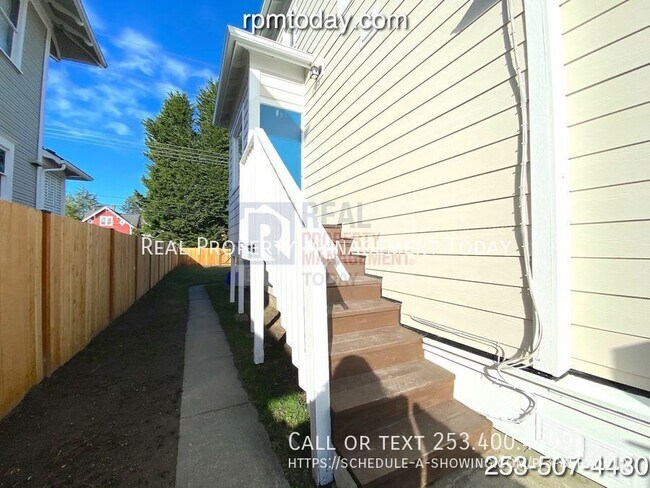 Building Photo - 948 S Sheridan Ave