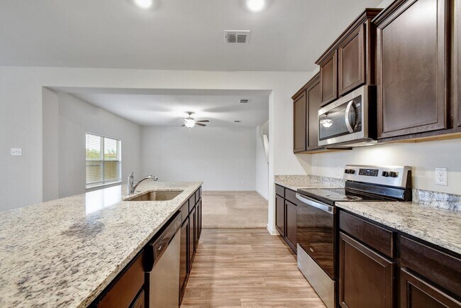 Building Photo - 11027 Chatham Ct