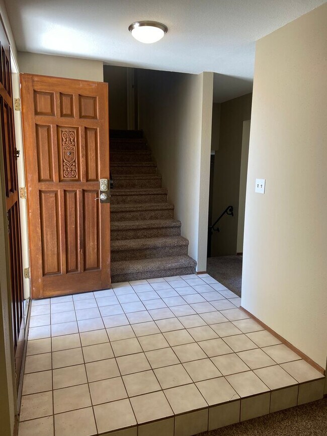 Building Photo - 3617 Scottsboro Dr