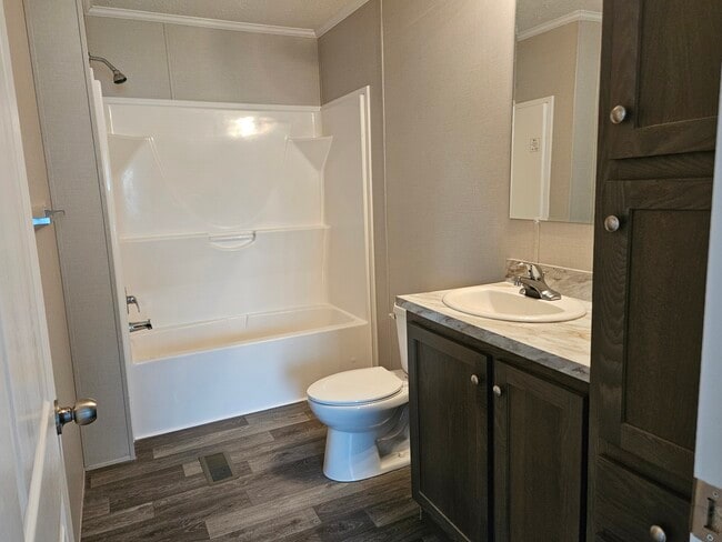 Building Photo - 9765 Marina Cir